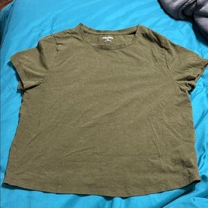 Old Navy Olive Short-Sleeve Crew Tee